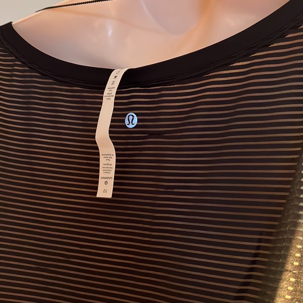 LULULEMON Long sleeve sheer stripe top - Picture 5 of 6